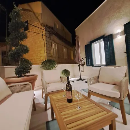 Διαμέρισμα House Olenta